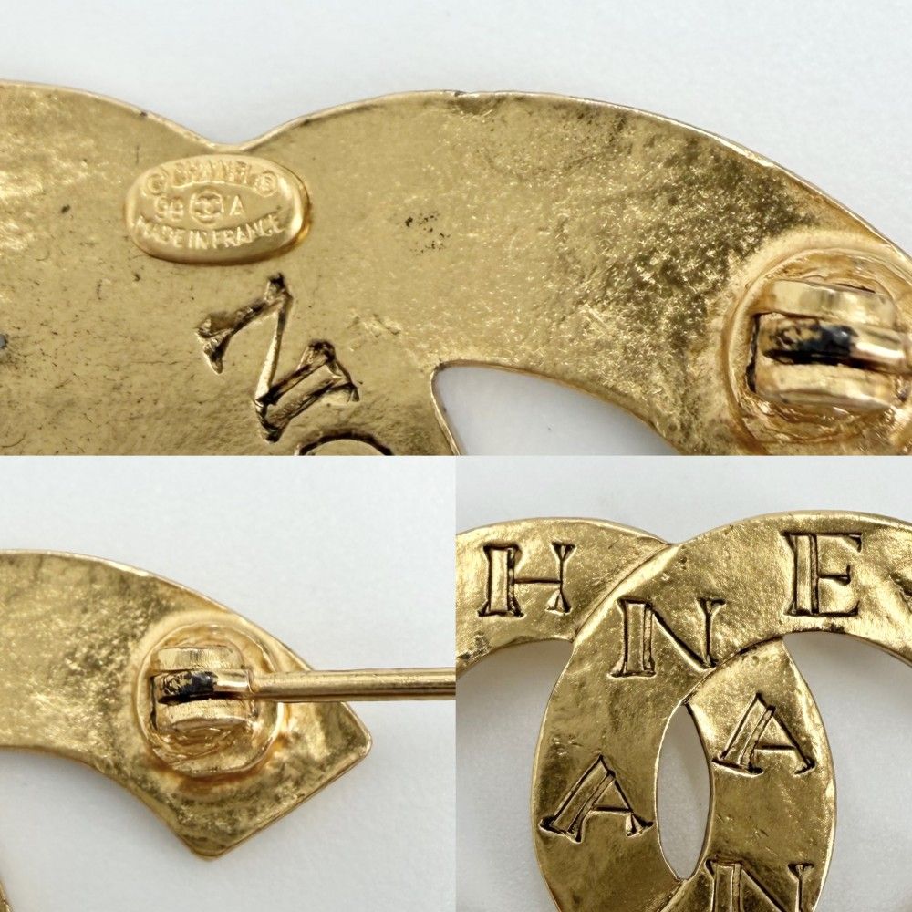 Chanel Brooch Logo CC Vintage Gold Plated — view 5