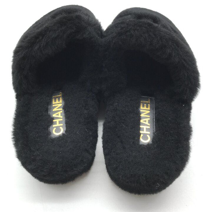 Chanel CC Logo Sandals Shu-z Shoes 36 C Pouch — view 5