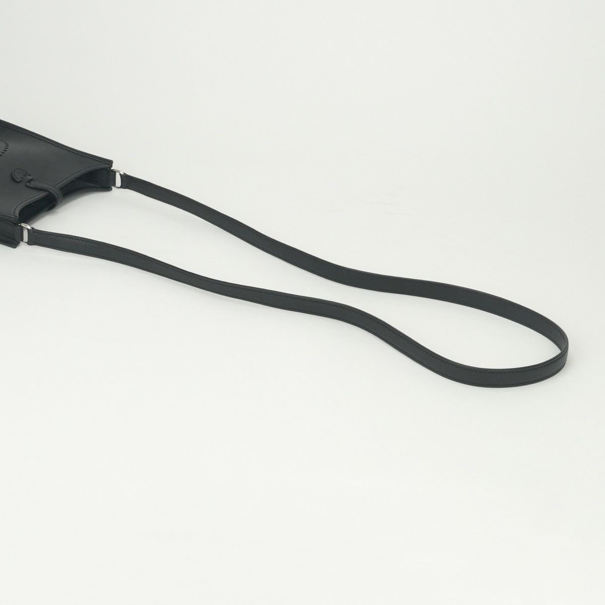 Hermes Evelyne TPM Shoulder Bag Epsom Noir Black Silver Veau — view 4