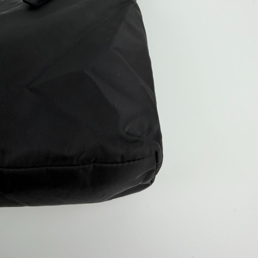 Prada Shoulder Bag Black Nylon Vintage — view 9