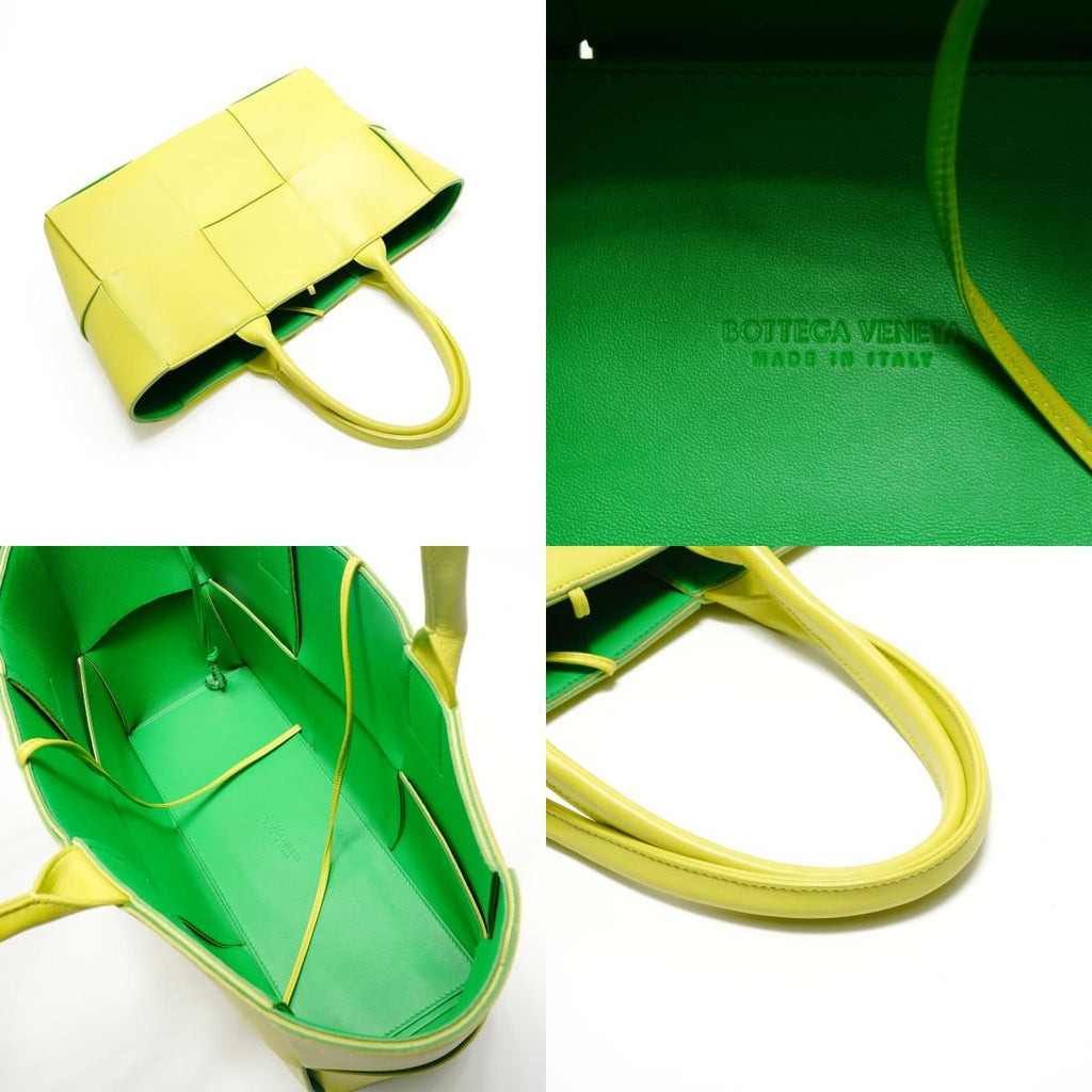 Bottega Veneta Handbag Maxi Intrecciato 2-Way — view 9
