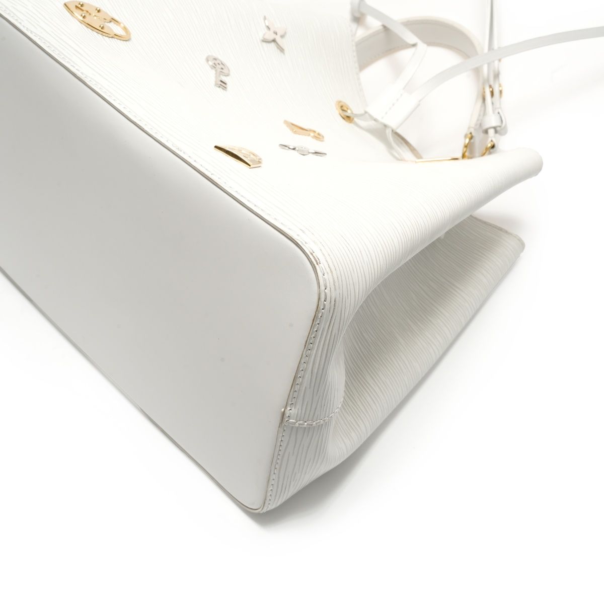 Louis Vuitton Shoulder Bag Neo Noe Lovelock Epi Blanc — view 6