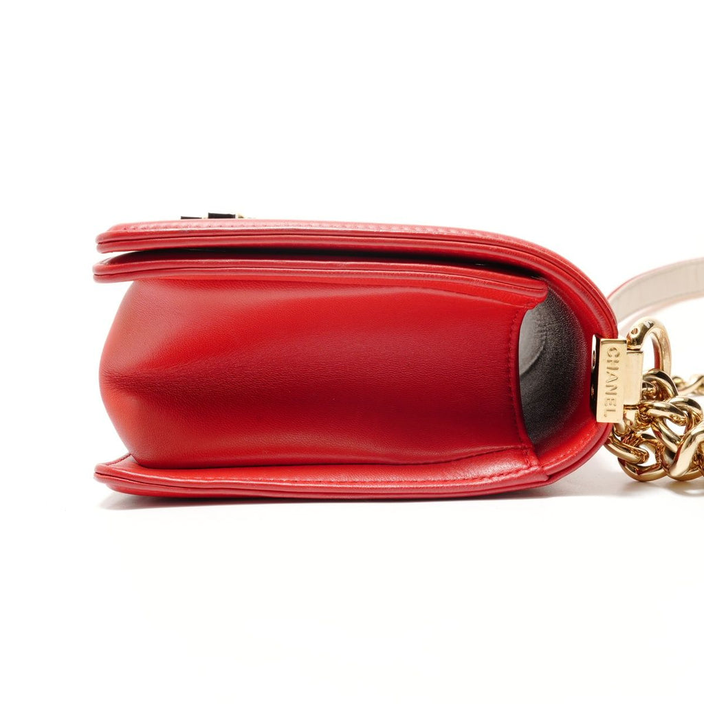 Chanel Shoulder Bag Red — view 4