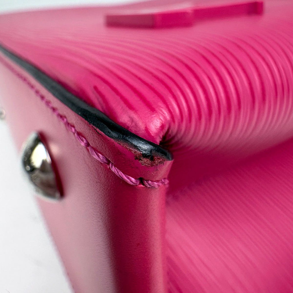 Louis Vuitton Cles Veil PM 2-Way Handbag Epi Hot Pink — view 4
