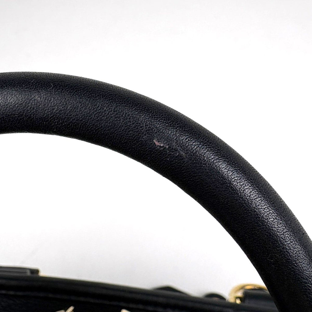 Loewe Amazona 28 2-Way Anagram Handbag Leather Black — view 6