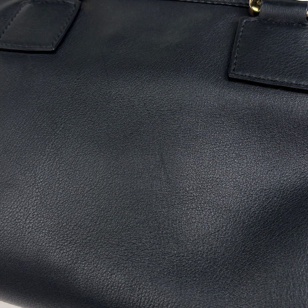 Loewe Amazona 28 2-Way Anagram Handbag Leather Black — view 4