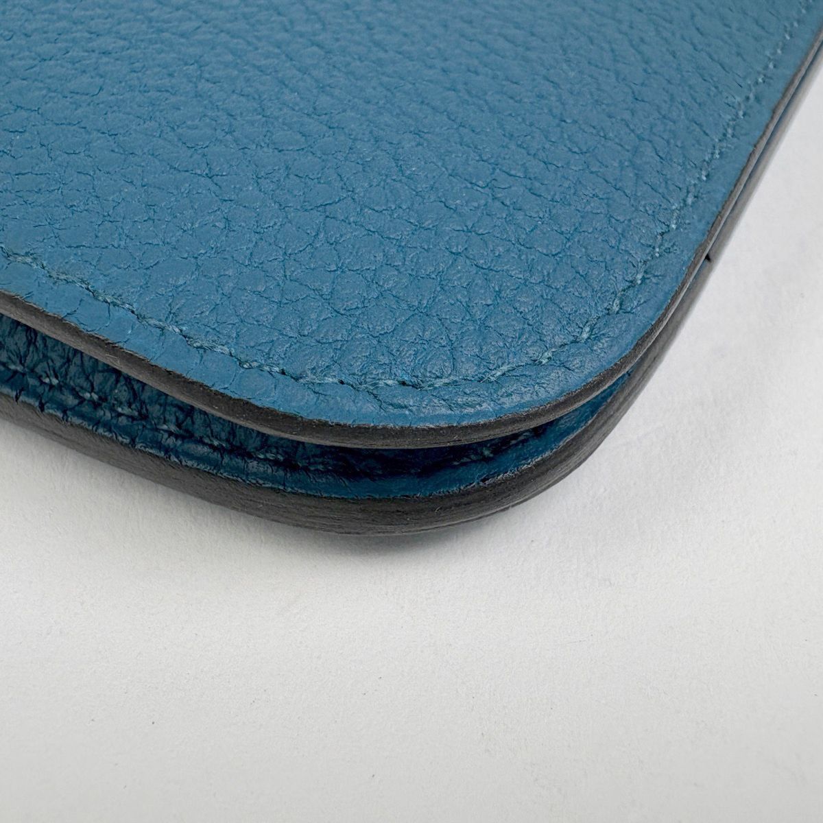 Hermes Dogon GM Bifold Wallet Taurillon Clemence Blue — view 3