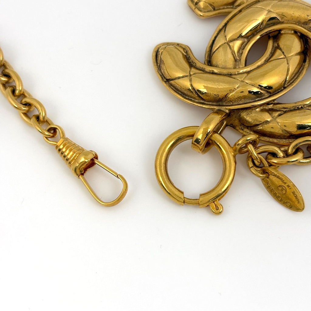 Chanel CC Logo Chain Necklace Gold Plated — view 3