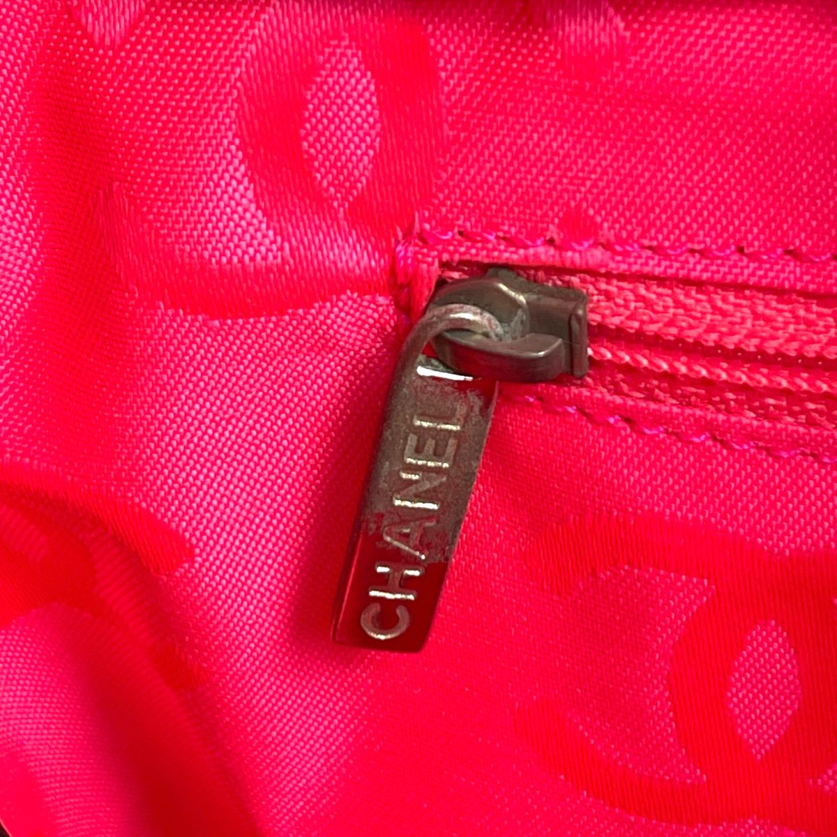 Chanel Cambon Line Tote CC Logo Handbag Leather Black — view 9
