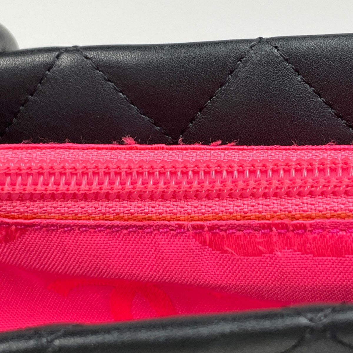Chanel Cambon Line Tote CC Logo Handbag Leather Black — view 7