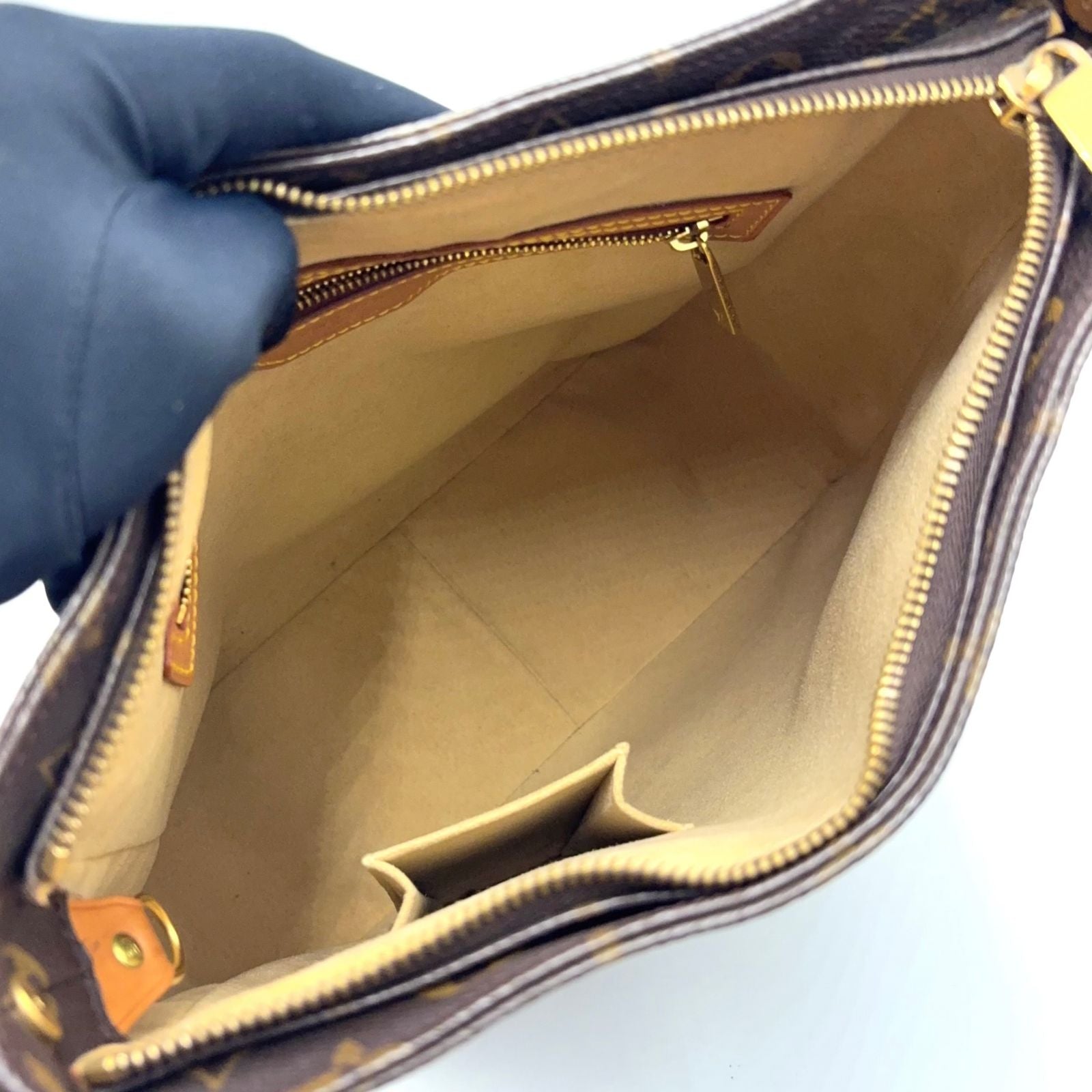 Louis Vuitton Looping GM Monogram Leather Brown Shoulder Bag Gold — view 3