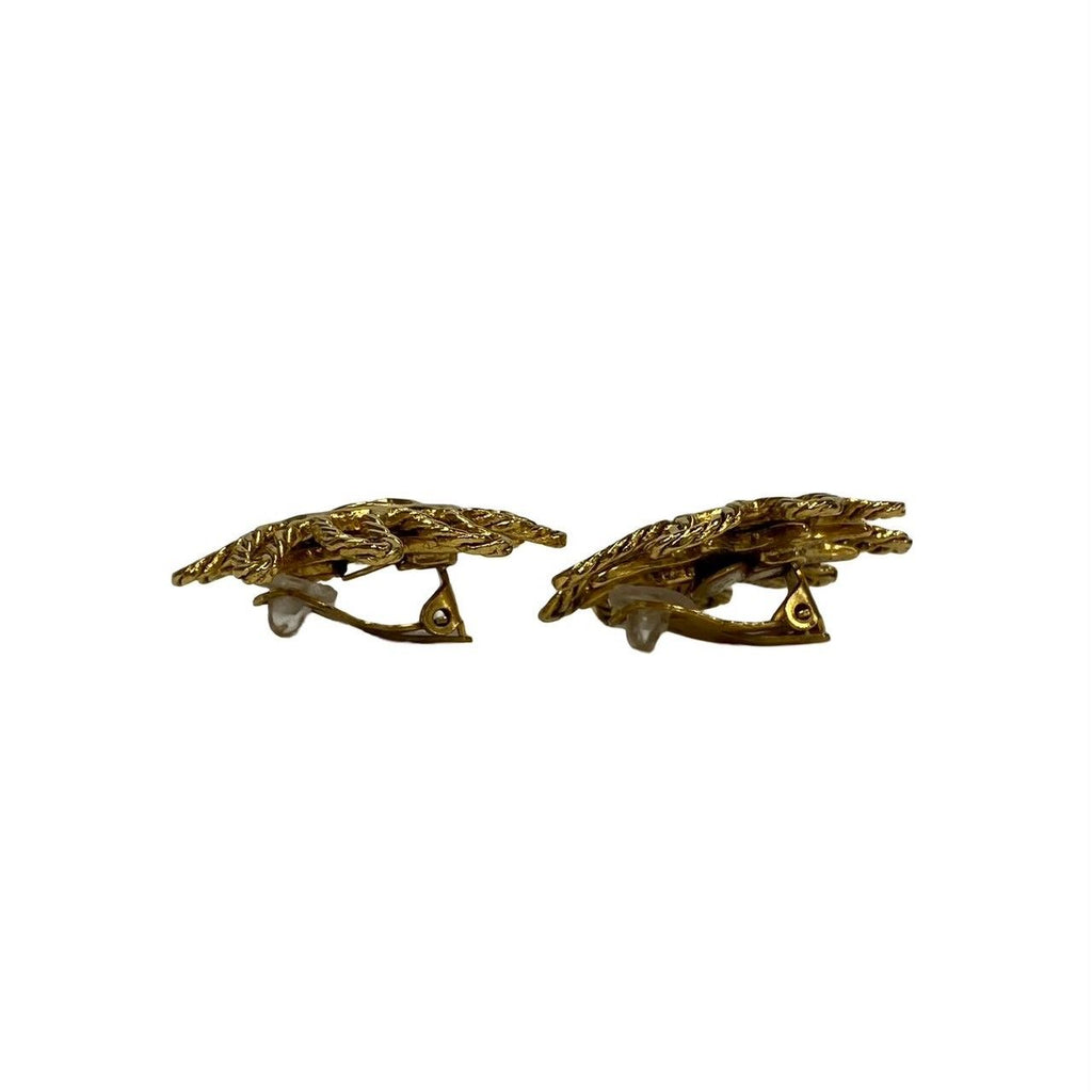 Chanel With Rice Vintage CC Logo Motif Earrings Gold — view 2