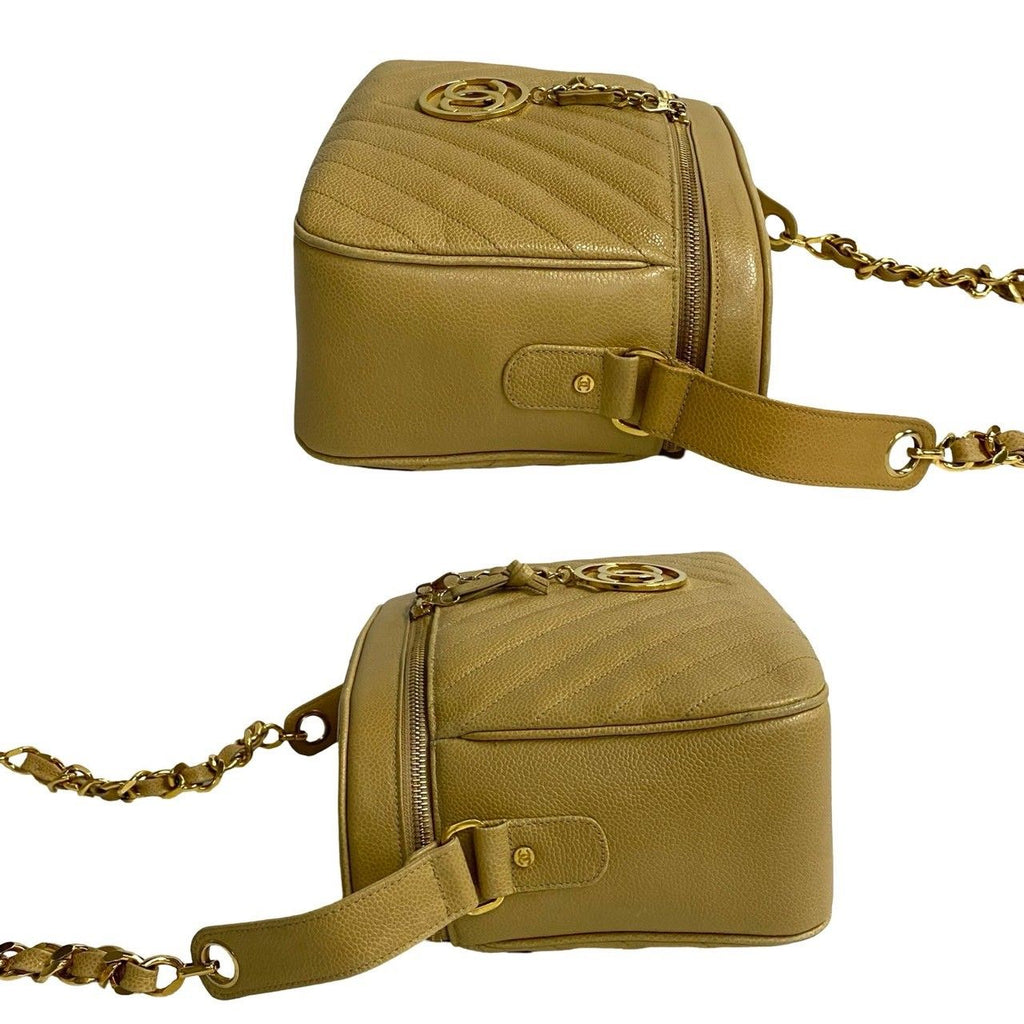 Chanel Card with Stitch CC Logo Caviar Leather Chain Shoulder Bag Beige — view 5