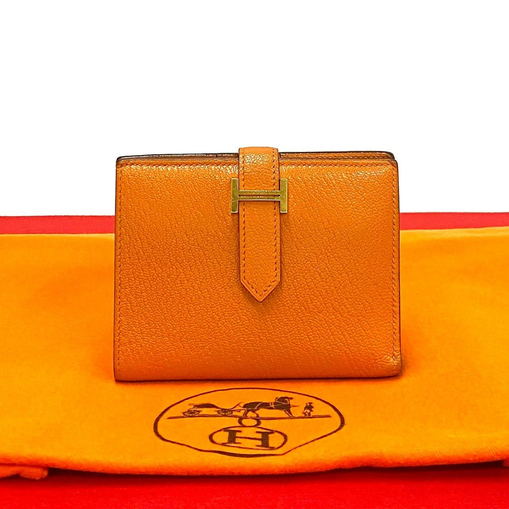 Hermes Bearn Compact Chevre Leather Bifold Wallet Mini Orange