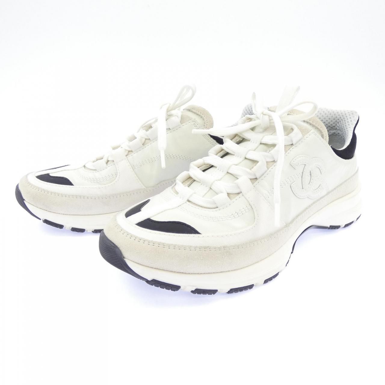 Chanel Sneakers White — view 3