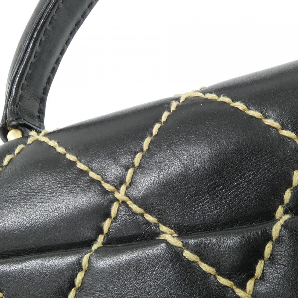 Chanel Vintage Wild Stitch Line Bag — view 4