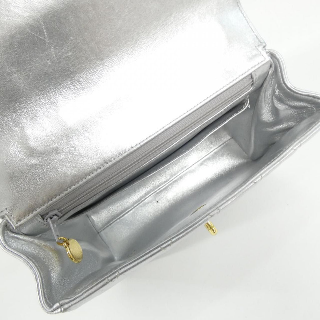Chanel Vintage Bag Handbag Silver — view 8