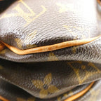 Louis Vuitton Monogram Saumur 30 cm — view 2