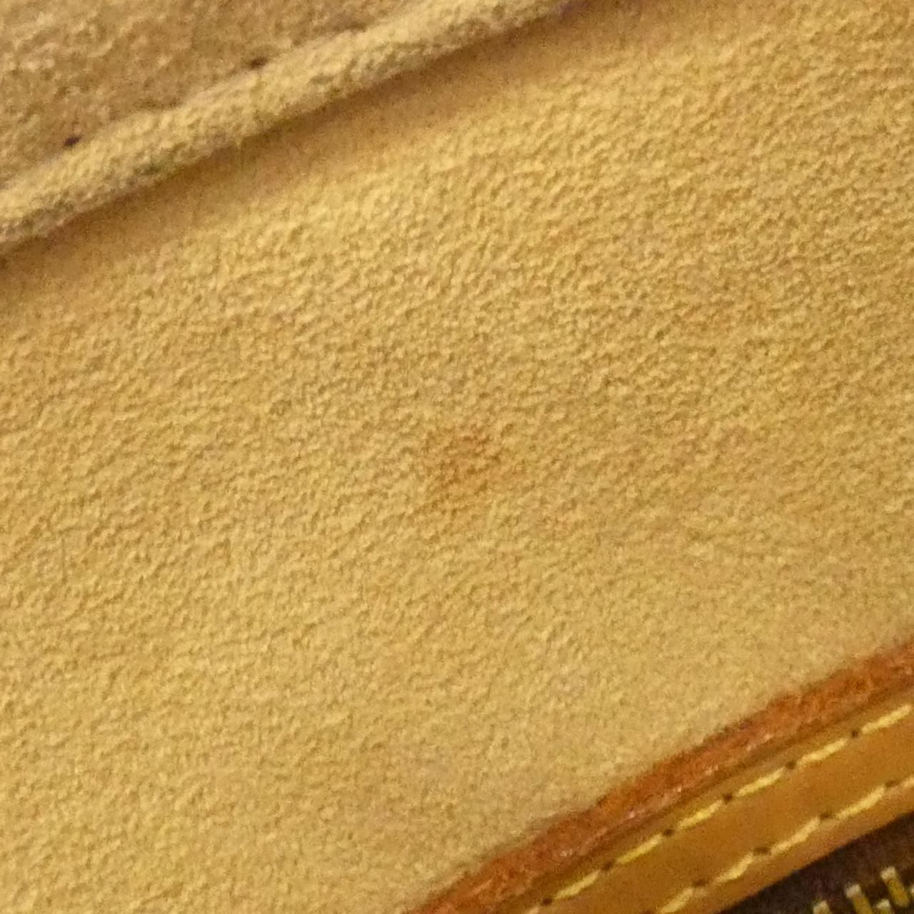 Louis Vuitton Monogram Looping GM Shoulder Bag — view 8