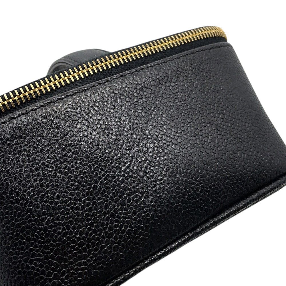 Chanel Handbag Vanity Bag CC Logo Caviar Leather Horizontal — view 8