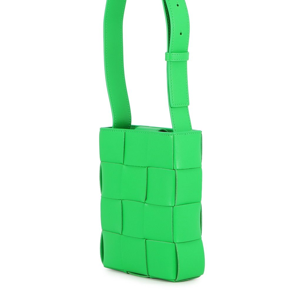 Bottega Veneta Shoulder Bag Intrecciato Cassette Phone Pouch Green — view 2