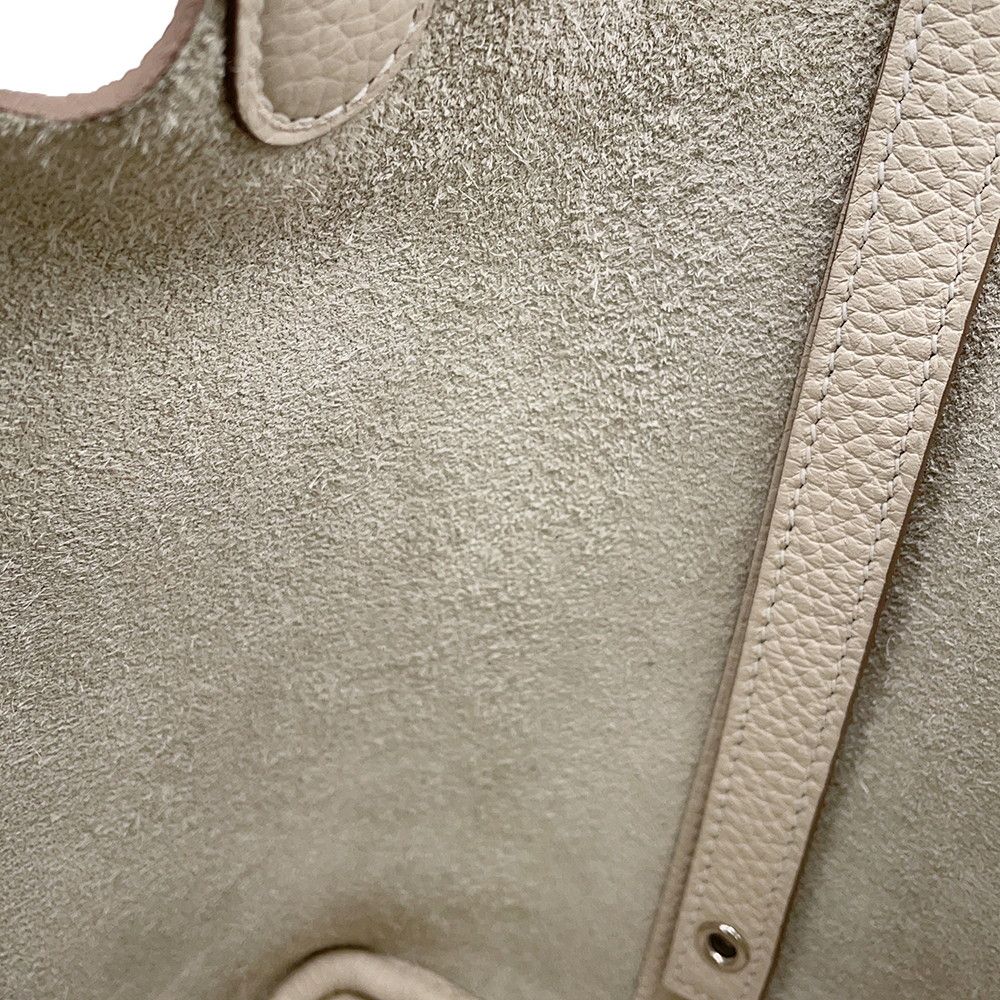Hermes Handbag Picotin Lock PM Cles Silver Taurillon Clemence — view 6