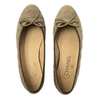 Chanel Leather CC Logo Quilted Flat Shoes 36c Gray Jew — view 4