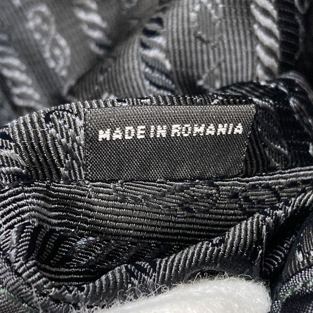 Prada Quilted Logo Tote Nylon — view 9