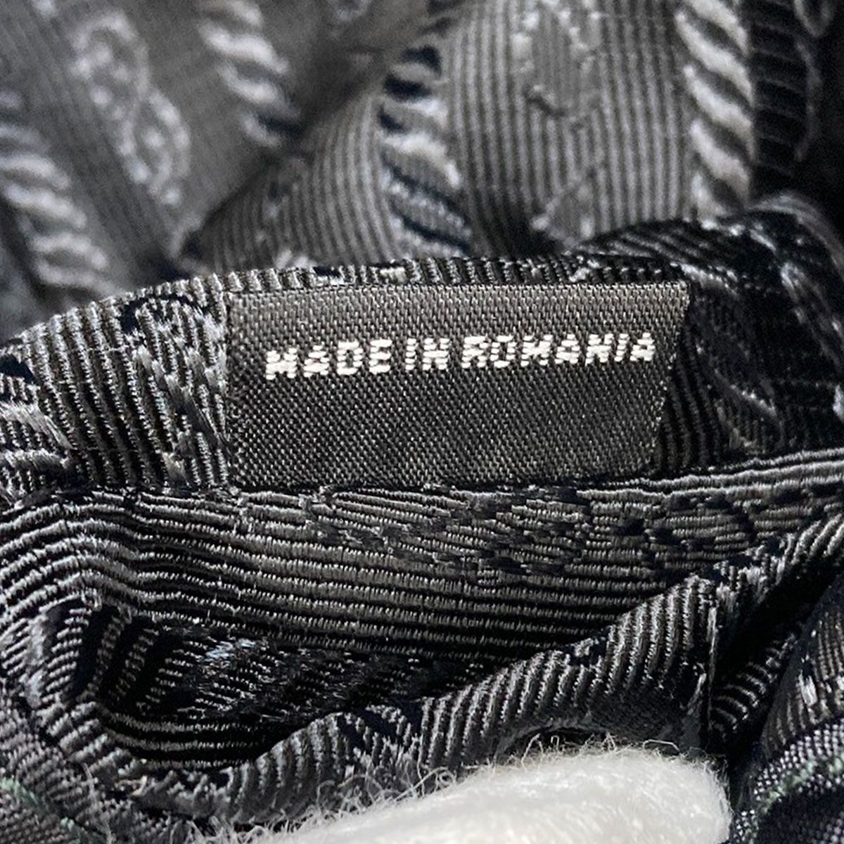 Prada Quilted Logo Tote Nylon — view 9