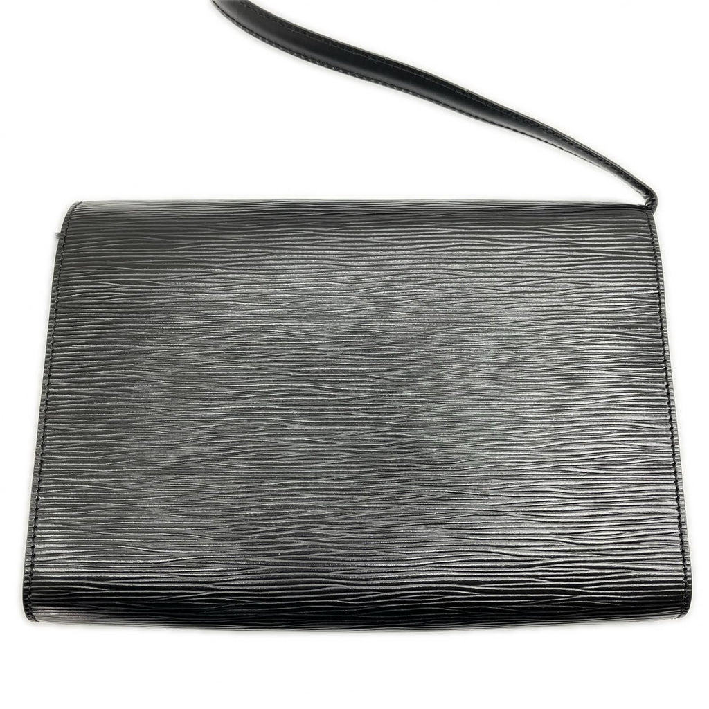 Louis Vuitton Epi Shoulder Bag Pochette le Inner Pocket Deterioration Black — view 2