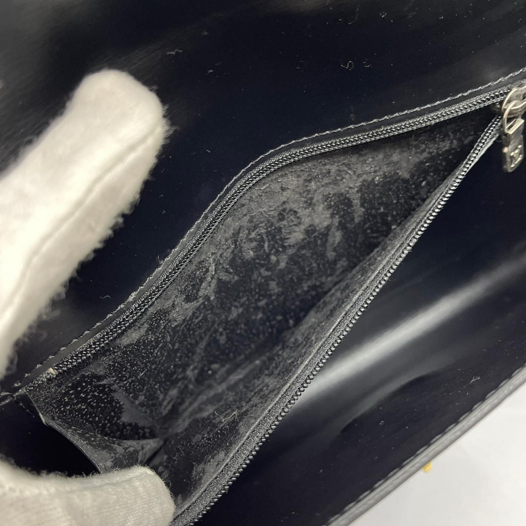 Louis Vuitton Epi Shoulder Bag Pochette le Inner Pocket Deterioration Black — view 8