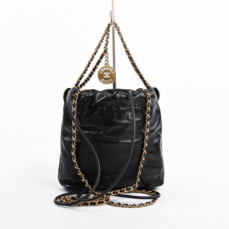 Chanel Handbag 22 Mini — view 3