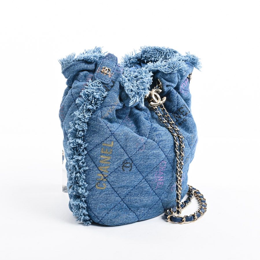 Chanel Shoulder Bag Small — view 2