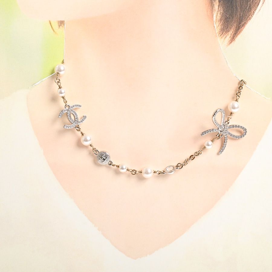 Chanel Necklace Gold — view 8