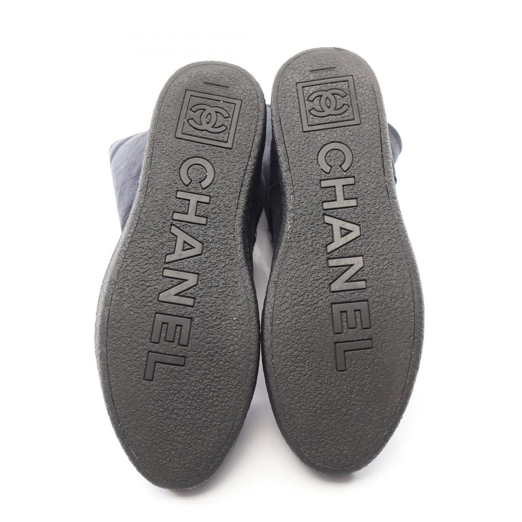 Chanel Boots Quilted Suede — view 4