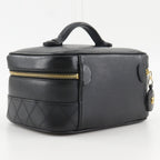 Chanel Bicolor Pouch Calf Black Vanity — view 3