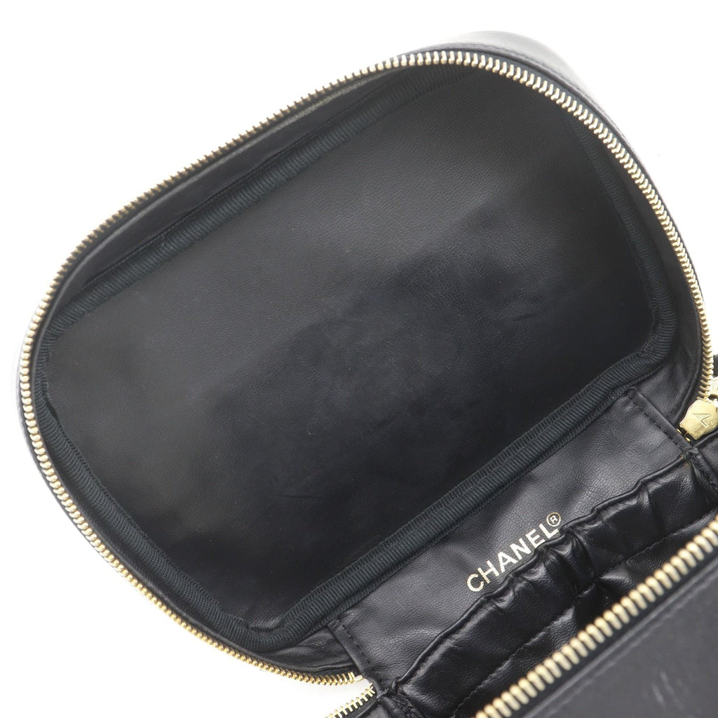 Chanel Bicolor Pouch Calf Black Vanity — view 8