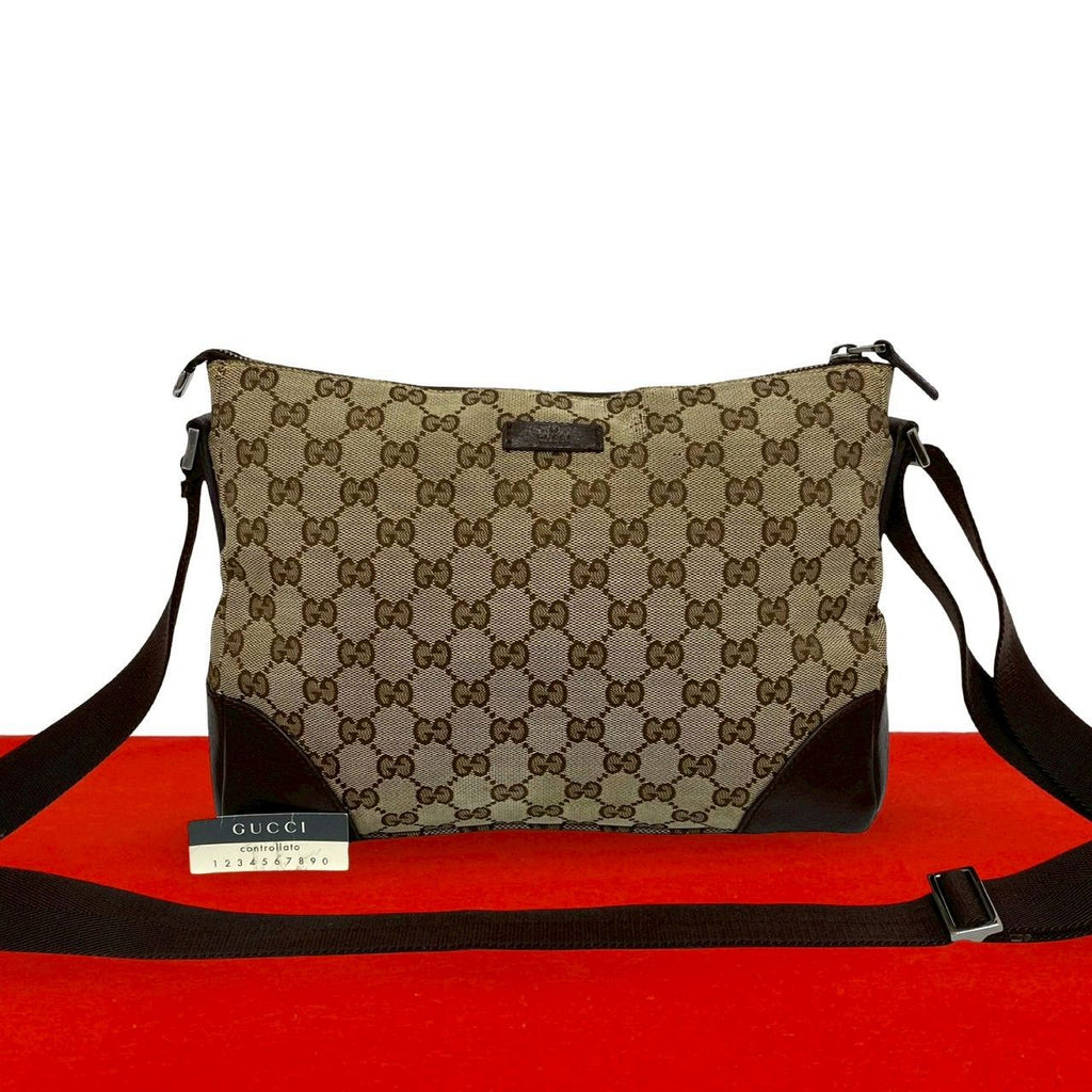 Gucci GG Canvas Leather Shoulder Bag Pochette Crossbody Cross Brown
