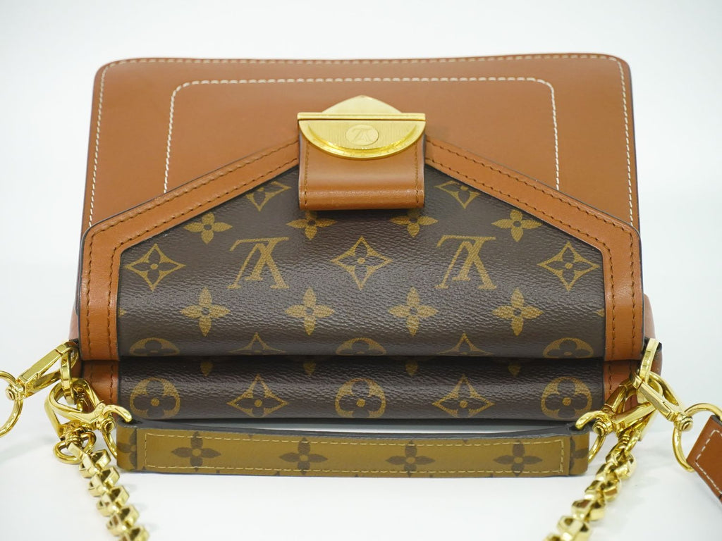 Louis Vuitton LV Sac Biface Monogram Reverse 3way Shoulder Bag Brown — view 5