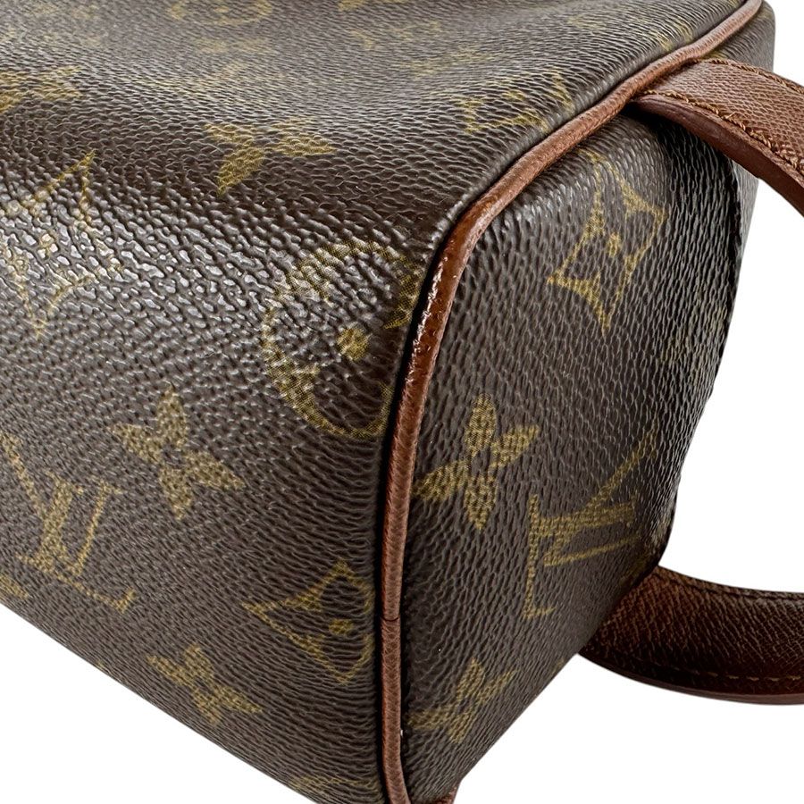 Louis Vuitton Second Bag — view 9