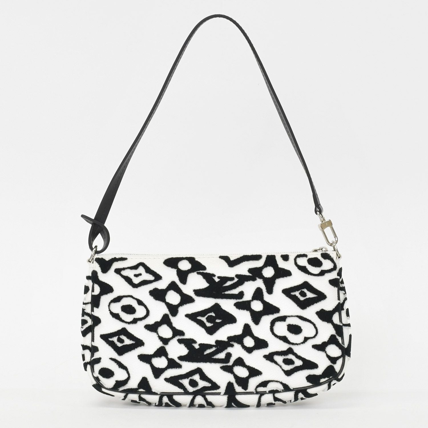 Louis Vuitton Pochette Accessoires Pouch Monogram Tuffetage — view 3
