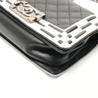Chanel Shoulder Bag Boy No 19 — view 6