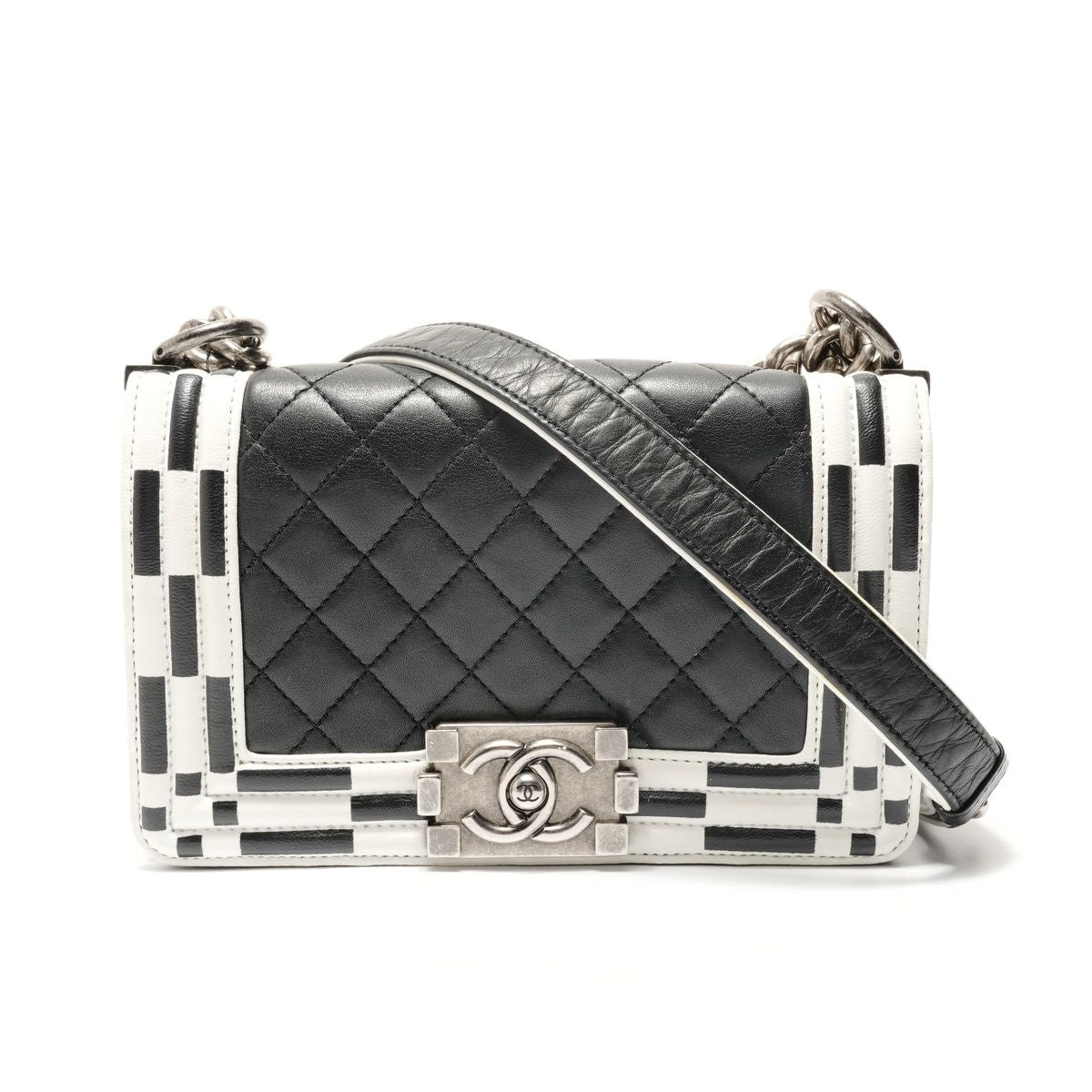 Chanel Shoulder Bag Boy No 19