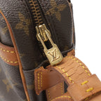 Louis Vuitton Monogram Jeune Fille Shoulder Bag Pochette — view 4