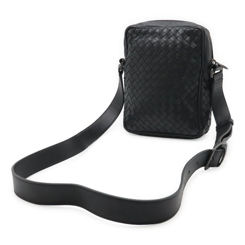 Bottega Veneta Intrecciato Shoulder Bag Pochette Leather Black — view 2
