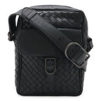 Bottega Veneta Intrecciato Shoulder Bag Pochette Leather Black