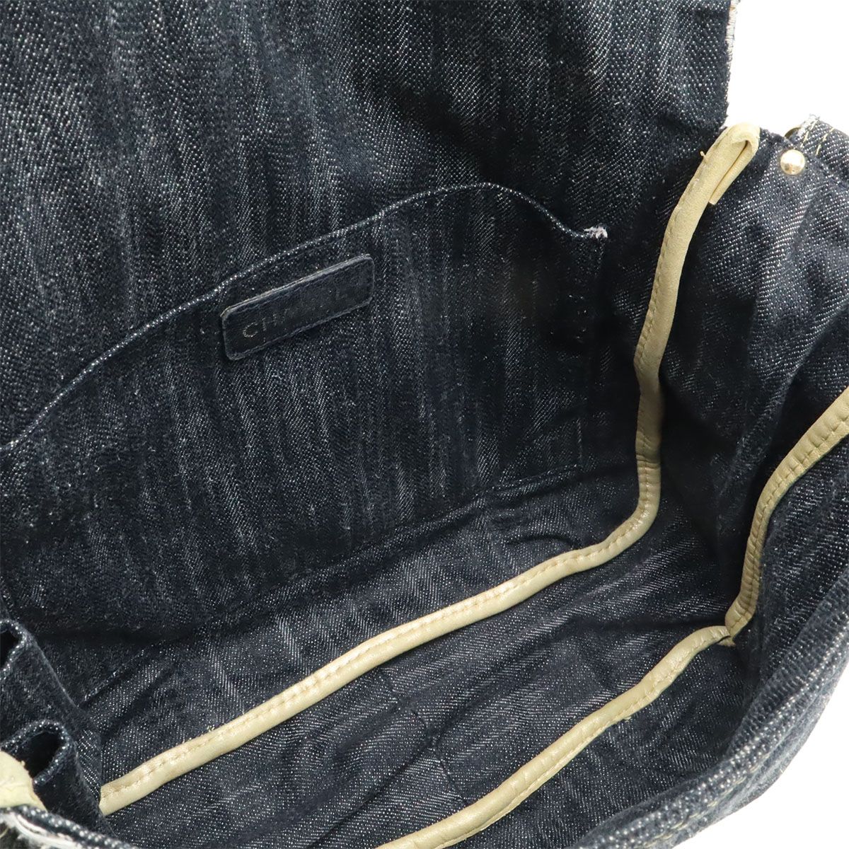 Chanel Sparkling Denim CC Logo Shoulder Bag Indigo Blue Gold — view 8