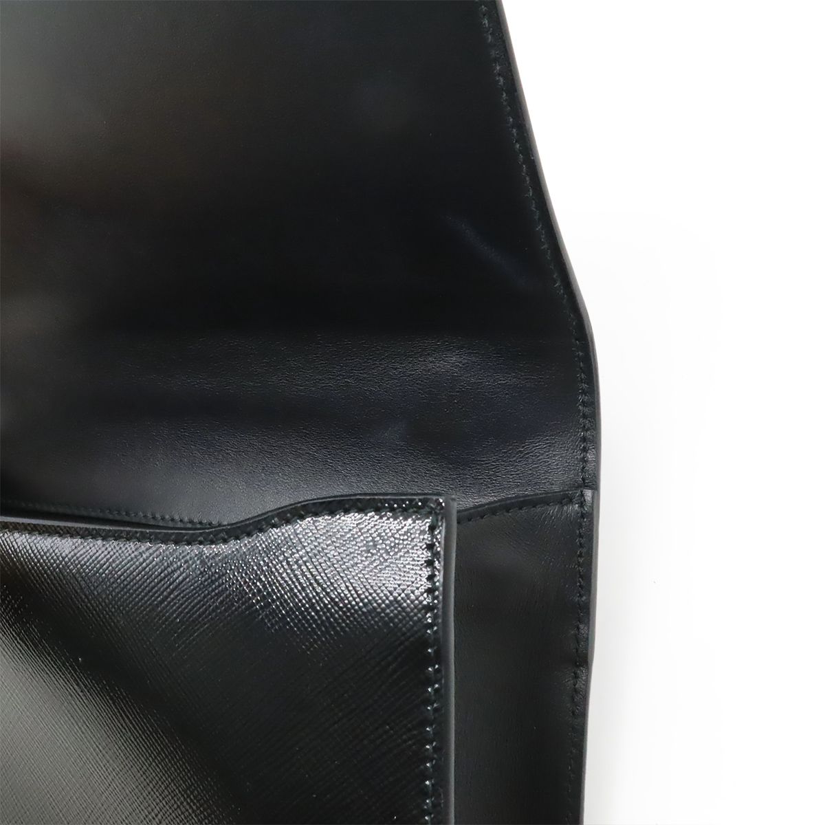 Prada Shoulder Bag Pochette Crossbody 2-Way Clutch Enamel Patent Leather Nero — view 7