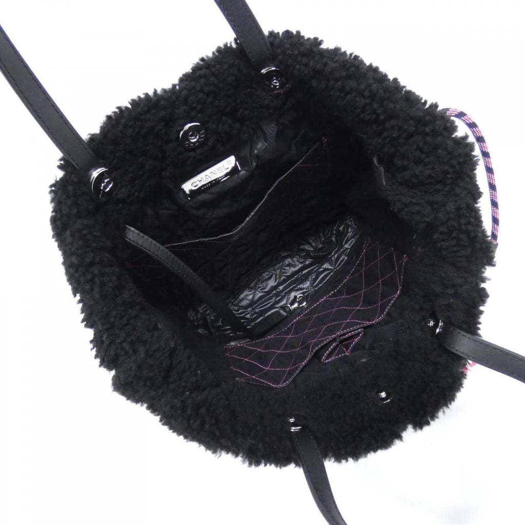 Chanel Bag Handbag Black — view 6