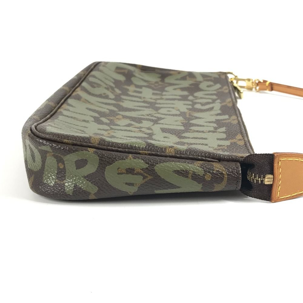 Louis Vuitton Shoulder Bag Pochette Monogram Graffiti Canvas Khaki — view 4